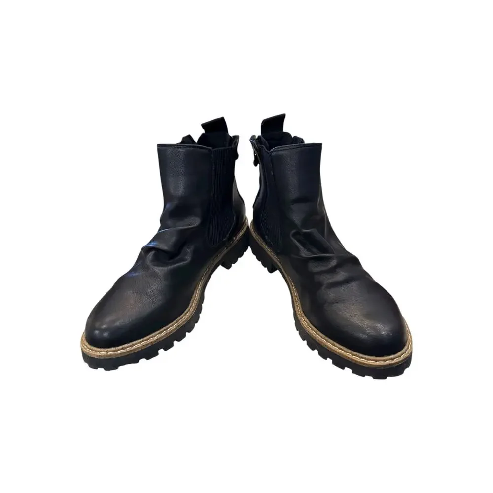 Blowfish Malibu Chillin Black Chelsea Ankle Boots Lug Sole Women’s Size 6